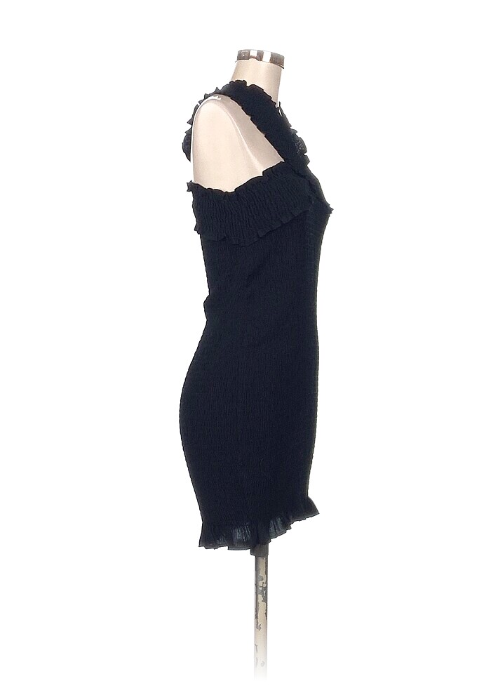 Trendyol & Milla Kısa Elbise %70 İndirimli. - Görsel 2