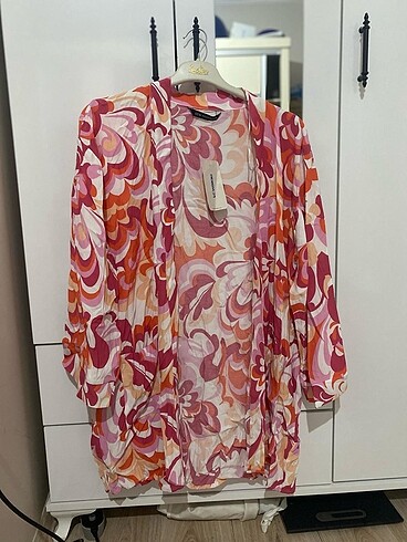 LC Waikiki Kimono