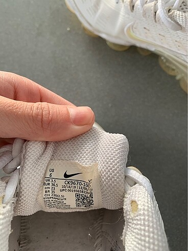 36 Beden beyaz Renk Nike özel tasarımı