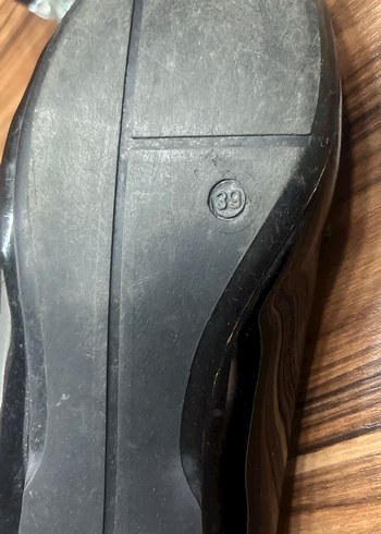 39 Beden siyah Renk Siyah Yılan Desenli Tokalı Kadın Topuklu Babet
