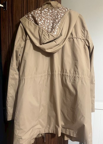 LC Waikiki yağmurluk - Görsel 7