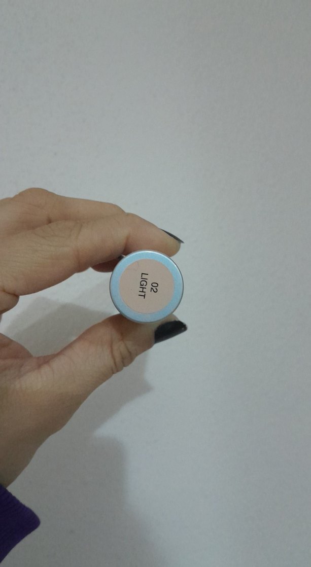 Parlak Bej Likit Fondöten Influence - Görsel 2