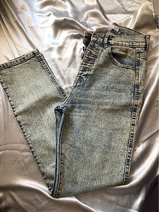 Pull And Bear Jean
