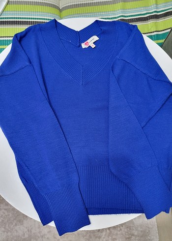 Mavi V Yaka Kadın Triko Kazak - Görsel 2