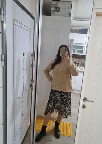 Leopar Desenli Uzun Kollu Midi Elbise - Görsel 4