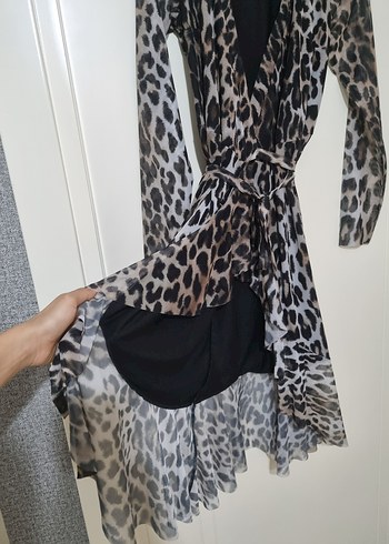 Leopar Desenli Uzun Kollu Midi Elbise - Görsel 3