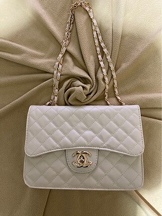 Chanel Krem Rengi Çanta