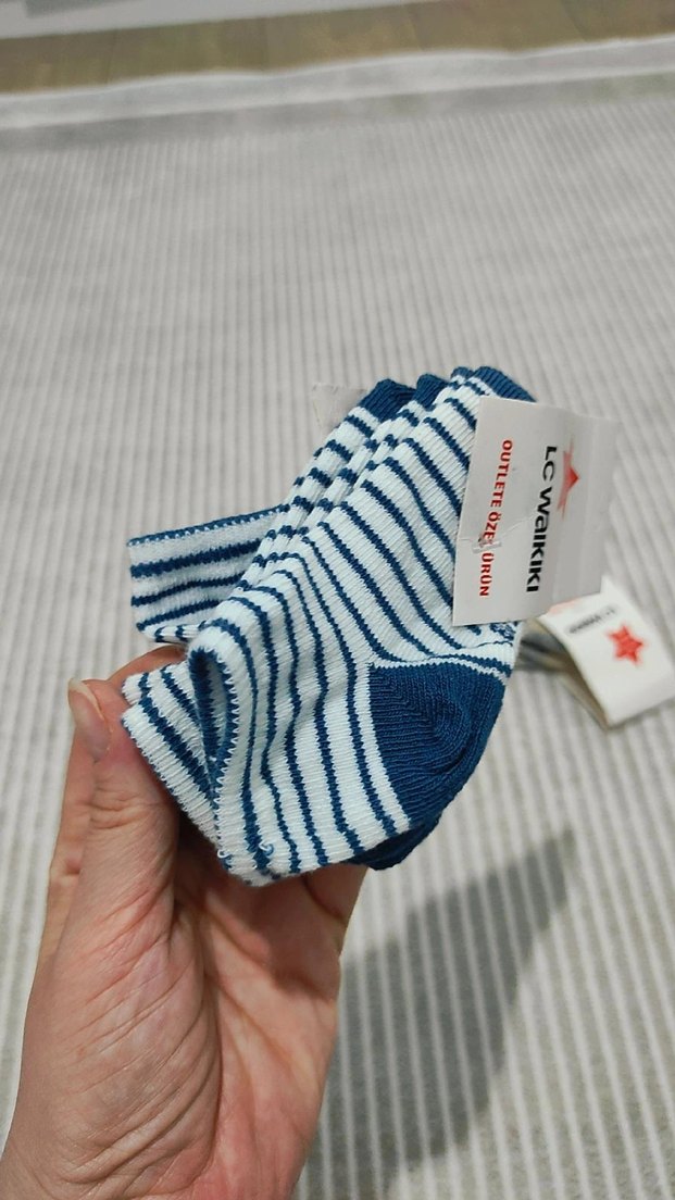 3 Farklı Çorap - Görsel 4