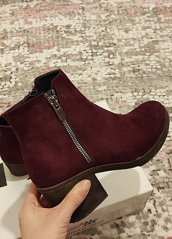 37 Beden bordo Renk TOPUKLU BOT