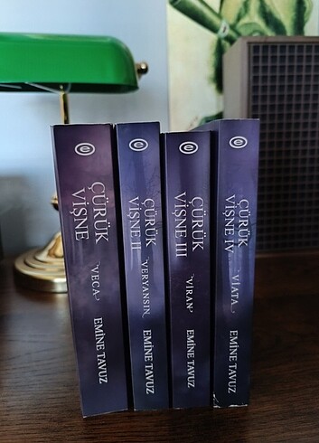 Çürük Vişne 4 Kitap Set