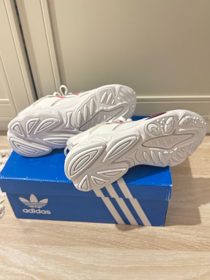 Adidas spor ayakkabı - Görsel 5