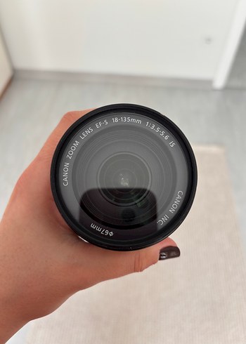 Canon EFs 18-135mm Siyah Kamera Lens - Görsel 4