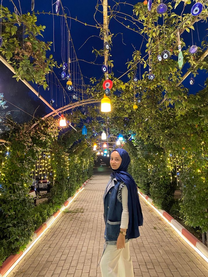 Kadın Mavi Kolsuz Denim Ceket - Görsel 2