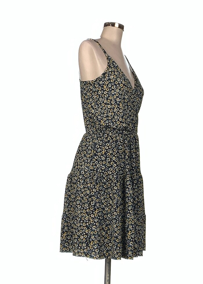 Trendyol & Milla Kısa Elbise %70 İndirimli. - Görsel 2