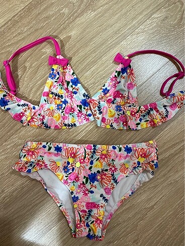 Kız çocuk bikini