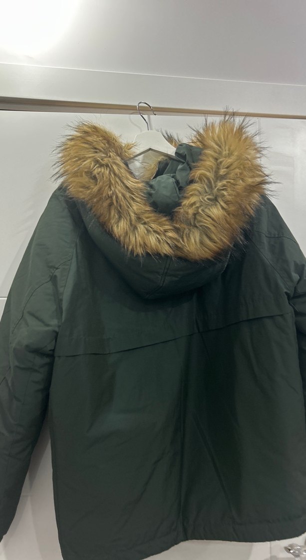 Kürk Detaylı Yeşil Rahat Kesim Kadın Ceket - Görsel 5