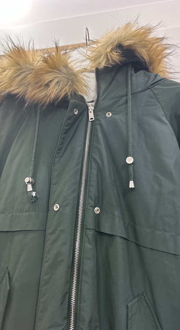 Kürk Detaylı Yeşil Rahat Kesim Kadın Ceket - Görsel 4