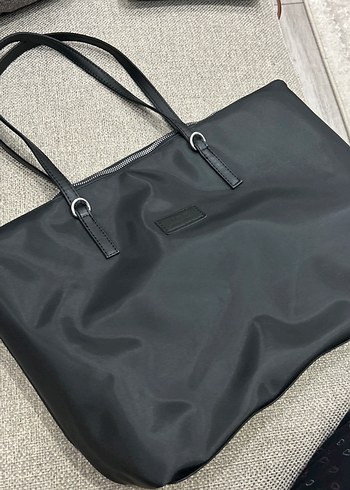 Siyah Minimalist Fermuarlı Kadın Çanta - Görsel 2