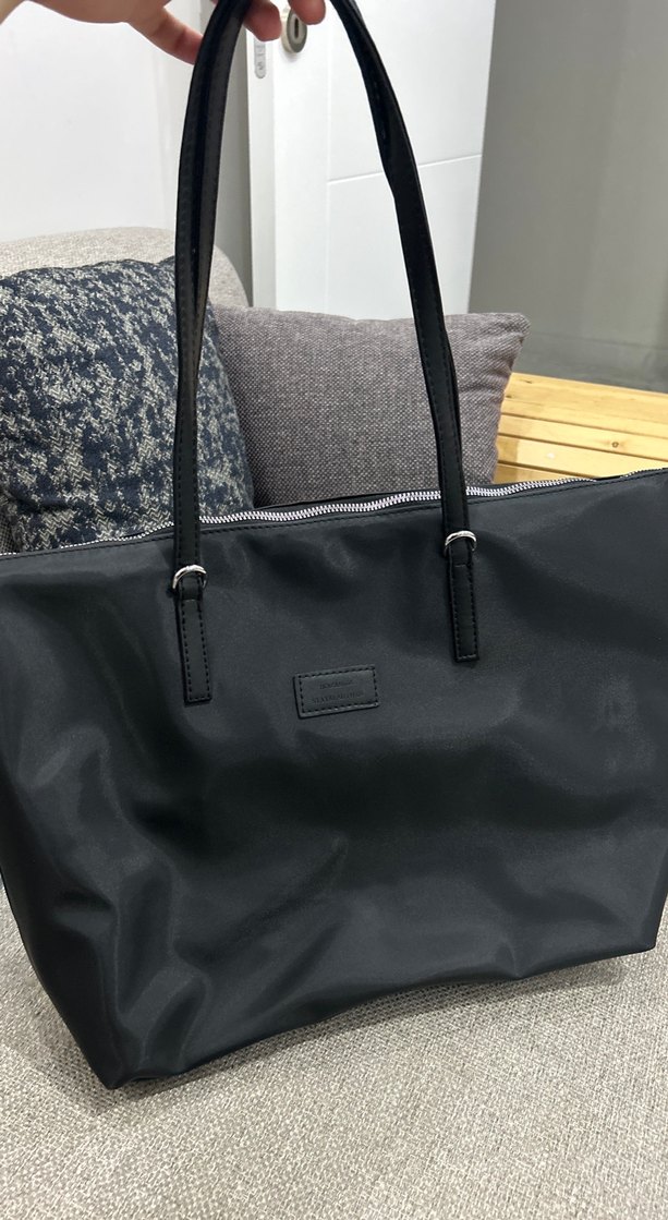 Siyah Minimalist Fermuarlı Kadın Çanta - Görsel 3