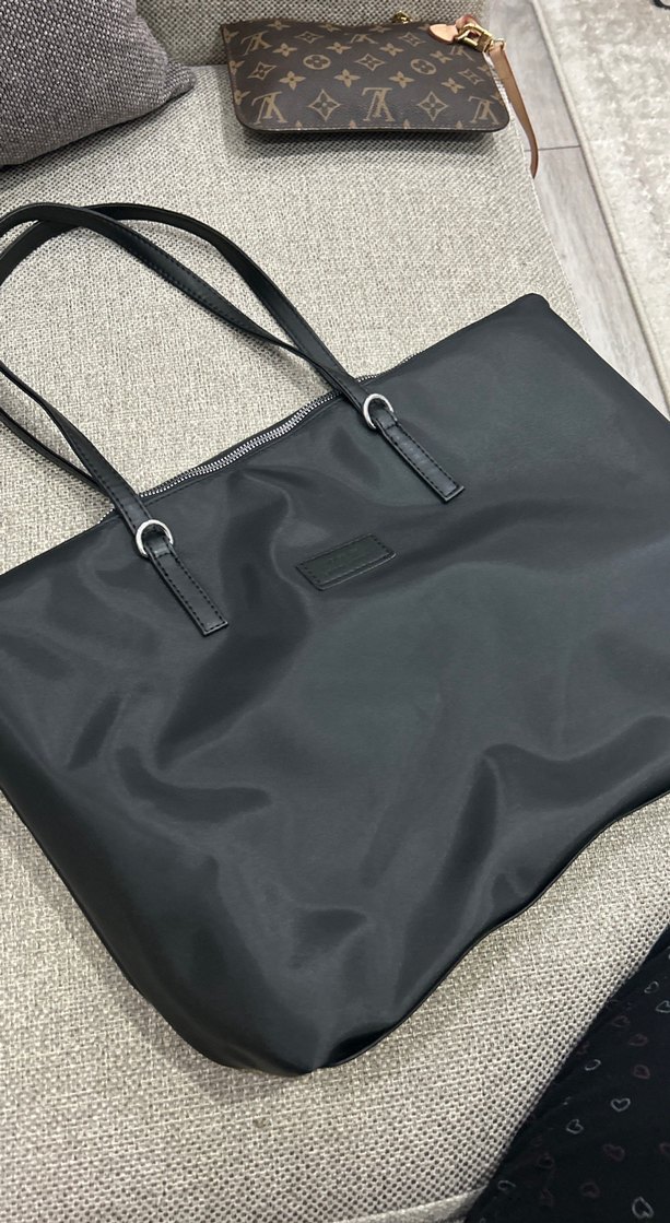 Siyah Minimalist Fermuarlı Kadın Çanta - Görsel 2