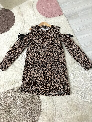 Tyess leopar elbise