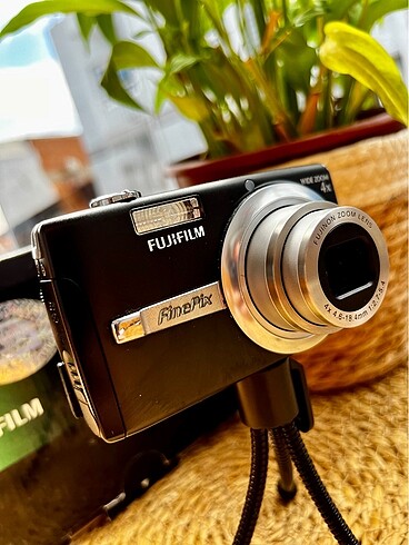 Fujifilm F480