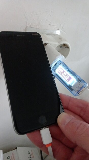 iPhone 6 (A1586)