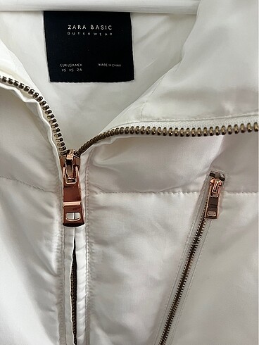xs Beden Zara şişme mont beyaz