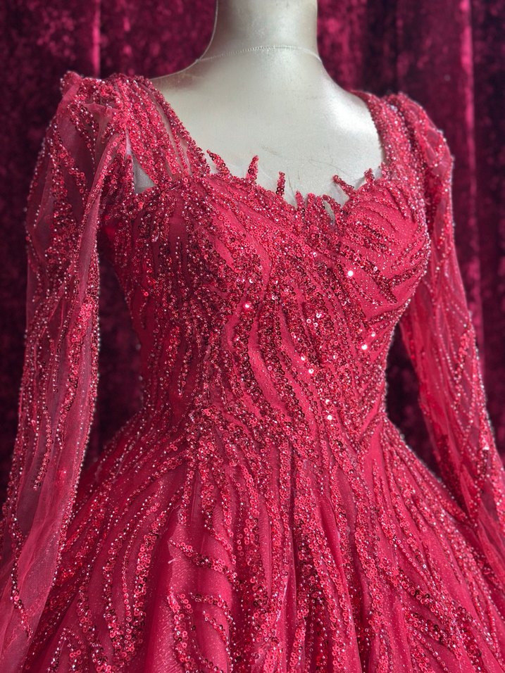 Uzun Kollu Kırmızı Nakışlı Kadın Kınalık - Görsel 4