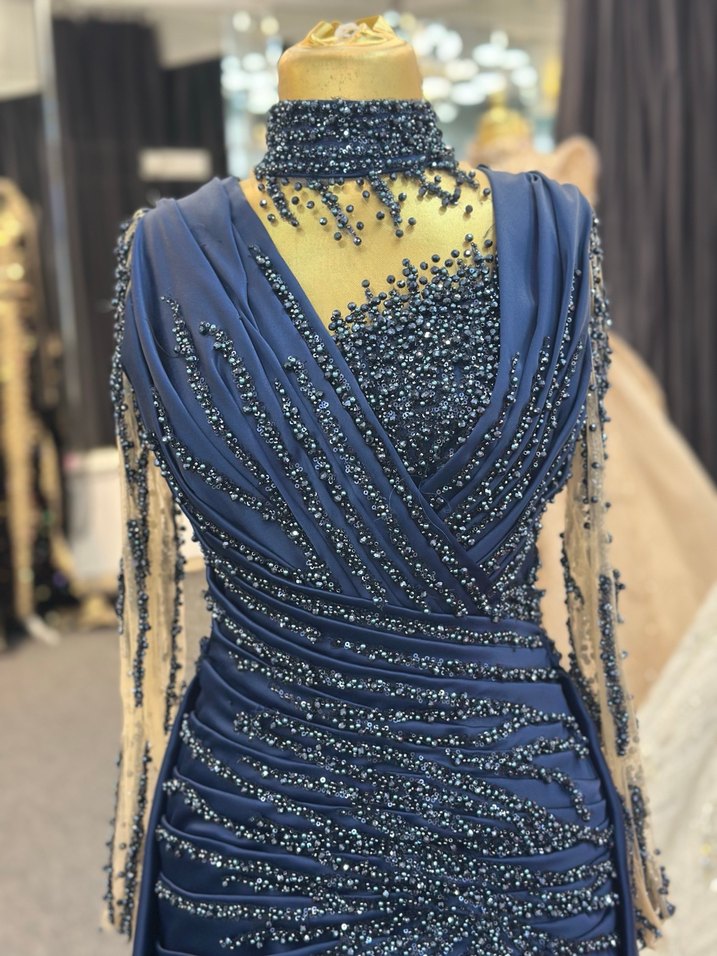 Kadın Lacivert Uzun Abiye Elbise V Yaka - Görsel 3