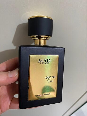 MAD PARFUMEUR OUD 02 SATEEN