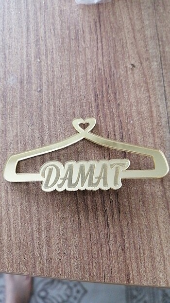 Damat iğnesi 