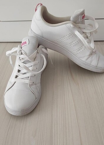 Adidas ayakkabı