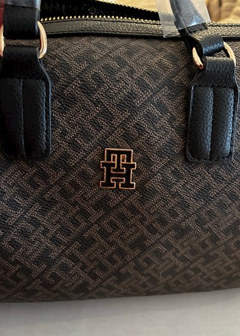 Tommy Hilfiger Kahverengi Desenli Kemerli Kadın Çanta - Görsel 7