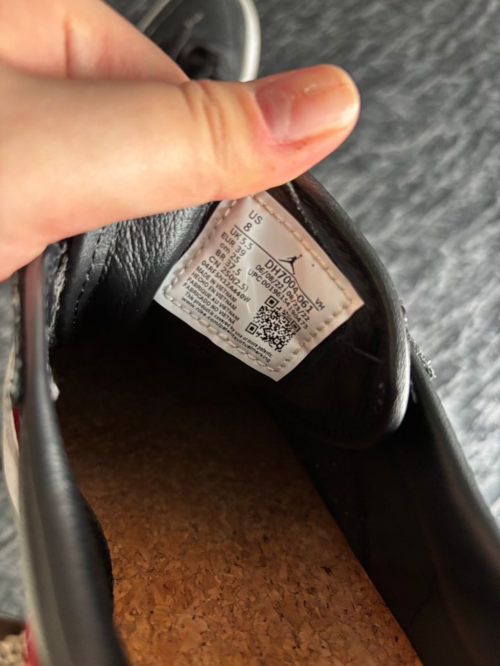 Kırmızı Detaylı Kadın Spor Ayakkabı - Görsel 5