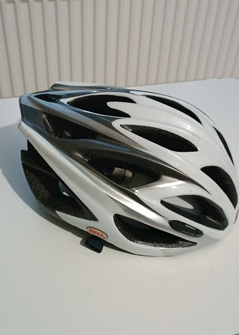 Bell Bisiklet Kaskı - Görsel 2