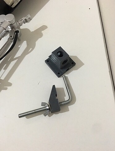 Ikea Akrobat Masa Lambası Sabitleme Mengenesi(braket)