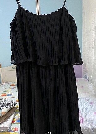 Zara Piliseli Mini Elbise