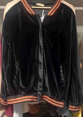 Nakışlı Kadın Ceket - Görsel 2