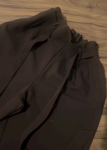 Kahverengi Kemerli Rahat Kesim Kadın Pantolon - Görsel 2