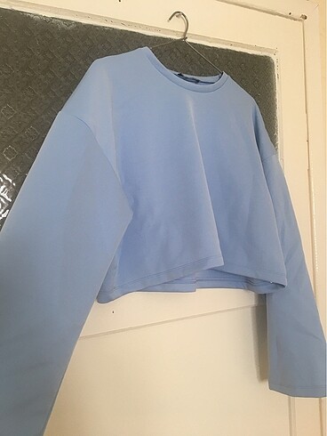 Bebe mavisi crop sweatshirt
