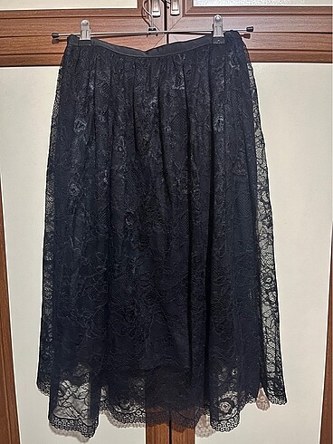 Zara Dantel etek