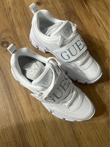 Guess Orijinal spor ayakkabı