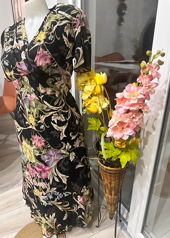 Çiçek Desenli V Yaka  diz altı Bohem Elbise - Görsel 4