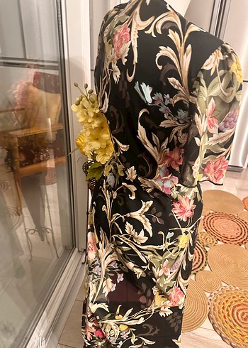 Çiçek Desenli V Yaka  diz altı Bohem Elbise - Görsel 5