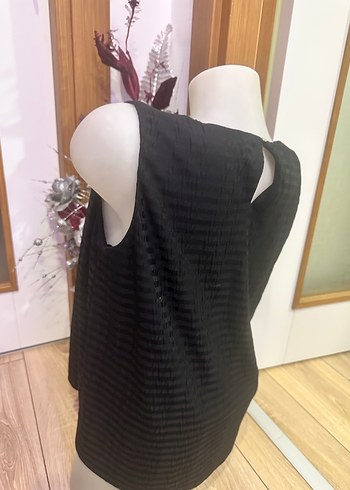 Siyah Pilili Kolsuz Kadın Bluz - Görsel 4