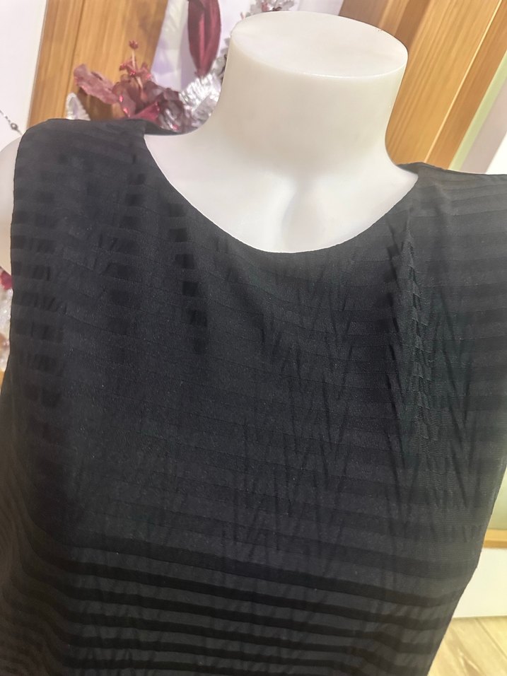 Siyah Pilili Kolsuz Kadın Bluz - Görsel 2