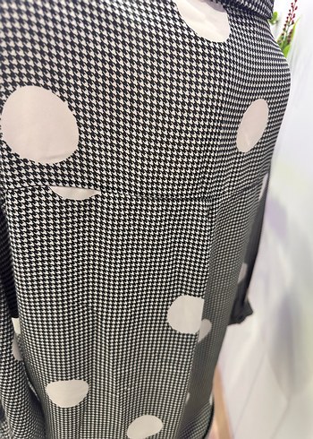 Gri Puantiyeli Uzun Kollu Kadın Gömlek - Görsel 3