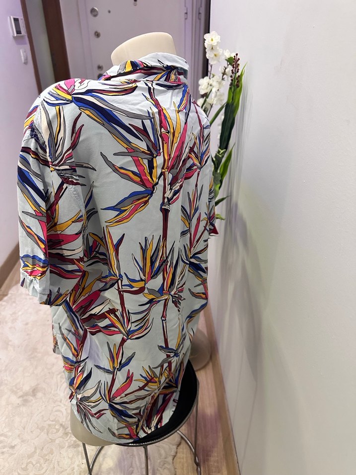 Çok Renkli V Yaka Mini Gömlek - Görsel 4