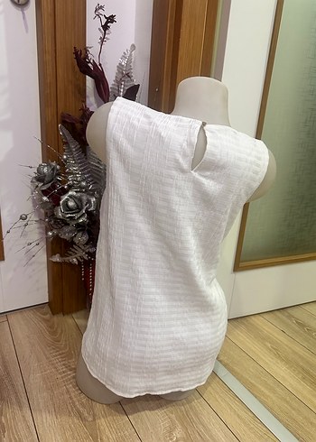 Kadın Beyaz  Kolsuz Bluz - Görsel 3